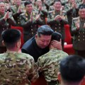 Ким Џонг Ун издао наређење својим војницима у Украјини: "Боље се разнесите бомбама, него да вас заробе" (фото/видео)