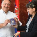 Direktoru Tesla laboratorije Marku Alesiju uručen Tesla diplomatski pasoš u Beogradu