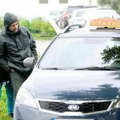 U Novom Pazaru uhapšena četvorica taksista zbog krijumčarenja migranata