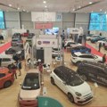 Auto Expo 2023: Otvoren SAJAM AUTOMOBILA na Šumadija sajmu (FOTO)
