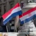 Hrvati divljaju pred pravoslavnom crkvom u Zagrebu: Uz ustašku zastavu pevaju Tompsonovu pesmu (video)