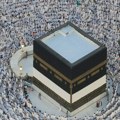 Hodočasnici u Meki danas kružili oko Kabe: Već se okupilo više od 1,5 miliona vernika