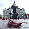 „Žene za promene“ protestuju u Novom Sadu: „Institucije i dalje nisu uspostavile nijedan mehanizam za borbu protiv…