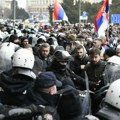 Novi Sad bira gradonačelnika, ispred Skupštine protesti i sukobi sa policijom