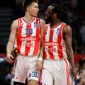 Zvezda se oprostila od krilnog centra!