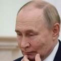 Путин провео ноћ у болници (ВИДЕО)
