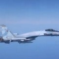 На ивици ескалације! Блиски сусрет изнад Црног мора: Руски авион се приближио британској шпијунској летелици на само неколико…