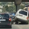 Teška nesreća na putu Užice-Sevojno! Povređeno više osoba, među njima i deca: Prolaznici i lekari van dužnosti spasavali ljude…