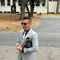 "Lomili su čaše ispred mene, prekinuo sam nastup" Pevač o haosu koji je doživeo u kafani: "Dve sam im oprostio, treća je bila…
