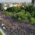 „Srbija protiv nasilja“: „Tragedije su bile poziv na buđenje", počela šetnja beogradskim ulicama do Predsedništva…