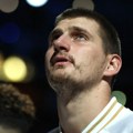 Jokić sa suzama u očima na dodeli šampionskog prstena: Navijači ga dočekali ovacijama uz povike MVP