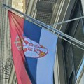 U Njujorku podignuta zastava Srbije povodom Dana srpskog nasleđa