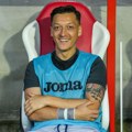 Ozil krivi Barselonu za loš "El Klasiko"