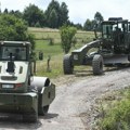 Vojska Srbije popravljala puteve na Pešteri