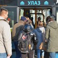 Mladić iz Srbije oslobodio mesto u autobusu nepoznatom detetu pa ubrzo ostao u šoku zbog burne reakcije oca: "Kako ga bre…