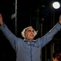 Transparent i pumpanje na kraju predstave: Voja Brajović na originalan način podržao studente VIDEO