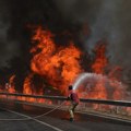 Požari prete četvrtom po veličini turskom gradu, stanovnici se evakuišu