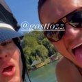 Mafija sa gastozom na jahti! Slađa Poršelina se skinula u žuti bikini, igra i uvija se kao da joj je poslednje (foto)