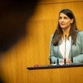 Poslanica u parlamentu Austrije: Moramo da sprečimo zatvaranje nezavisnih medija u Srbiji. Vučića zanima samo konsolidacija…