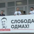Tužilaštvo odlučuje o pritvoru za šest osoba iz Kosjerića, građani ispred suda traže "slobodu odmah"