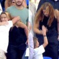 Poznata plavuša napravila totalnu pometnju na tribinama: Odmah je pala u zagrljaj Novaka Đokovića