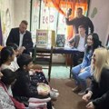 Ministarka Žarić Kovačević u Babušnici posetila osmočlanu porodicu zbog koje opstaje seoska škola