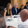 Đedović Handanović sa predstavnicima NIS-a i UNKS-a: Snabdevanje naftnim derivatima veoma izazovno zbog niskog vodostaja