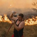 (БЛОГ) Србија се бори са пожарима, стигли хеликоптери из ЕУ, и даље најтеже у Делиблатској пешчари