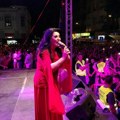Požarevac joj priredio doček za pamćenje: Dragana Mirković u rodnom gradu dočekana kao kraljica (foto)