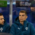 Verovali ili ne: Ronaldo posle 18 godina presedeo meč na klupi