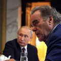 Peskov: Oliver Stoun dobro poznaje Putina