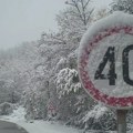 Zbog snežnih padavina proglašena vanredna situacija u Sjenici