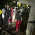 VIDEO: Kako su evakuisani putnici iz vozova koji su se sudarili u tunelu u Beogradu