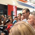 "Svet srlja u katastrofu, ko to ne vidi..." Vučić: Za nas je važno da čuvamo mir, da naše majke ne moraju da brinu