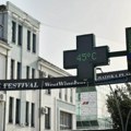 U ovom gradu u Srbiji izmereno 45 stepeni: Prazne bašte kafića, na ulici samo ko mora