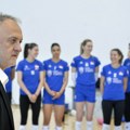 Ministar Gajić posetio odbojkašice Srbije koje se pripremaju za Ligu nacija