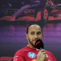 Luis Hamilton deprimiran: Ferari treba da me promeni, beskoristan sam