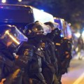 Kako je stariji gospodin koga je sinoć oborila policija u Novom Sadu: Kreni promeni objavio video