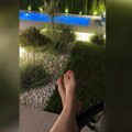 Pevačica pokazala parče raja na Kosmaju, izdaje pet apartmana u Grčku, zgrće ozbiljnu cifru, a evo šta je uradila sa stanom na…