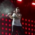 Publika u transu na koncertu Rikija Martina u Beogradu: Zanjihao kukovima uz ovaj hit, ženama vilice padale