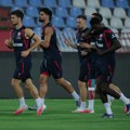 Zvezda u problemu: Napadač morao da napusti trening pred Viktoriju!