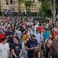 Završen peti protest Srbija protiv nasilja: Desetine hiljada građana bilo je oko Predsedništva, zakazan novi za sledeću…