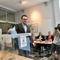 Petković: Današnji izbori podjednako važni, zadržati kurs razvoja u naredne četiri godine
