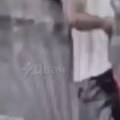 Uznemirujuće! Bacio svom snagom dete na pod, mališan u komi: Turista na aerodromu napao dečaka (2) iz Irana