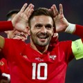 Tadić na udaru "delija": Pogledajte kako su navijači Crvene zvezde reagovali na nedolazak Dušana Tadića - haos na Tviteru!