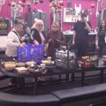 "Kakvo alavo ponašanje" Učesnici Elite se okupili oko praznične trpeze, a Sale Luks sve zgrozio ponašanjem: Evo šta je uradio…