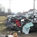(Foto, video) Jezive slike sa mesta nesreće kod Lazarevca: Dve osobe poginule, dve povređene, među njima i dete: Sudarili se…