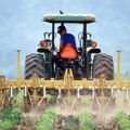 Manji troškovi proizvodnje u poljoprivredi: Pesticidi pojeftinili, ali đubrivo i mašine poskupeli
