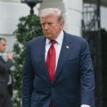 Трамп: Одлаже се планирани напад на Иран на молбу регионалних лидера