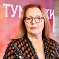 Ovo je sin Tanje Bošković koji se krije od medija. Bivši muž glumice tvrdi da ga majka sprečava da dobije imovinu: Živi u…